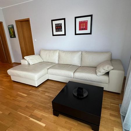 Appartamento Tva Oaza V Srdci Vinohrad Praga Esterno foto